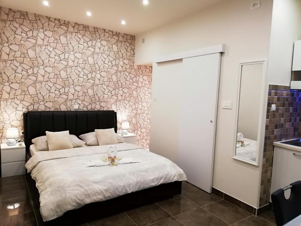 Apartment Elegnace Old Town