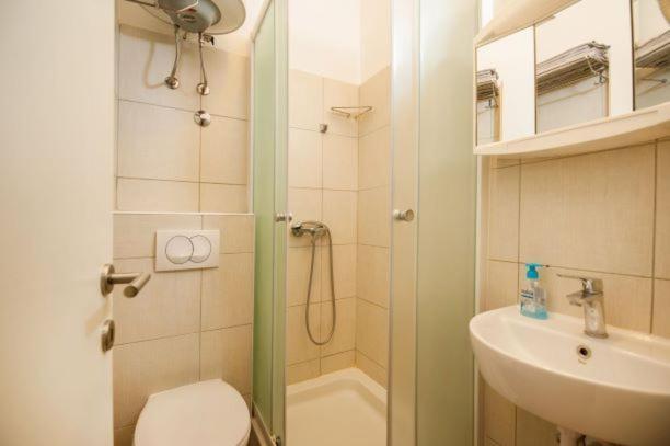 Apartment Centar 1 Private With Ensuite And Kitchenette