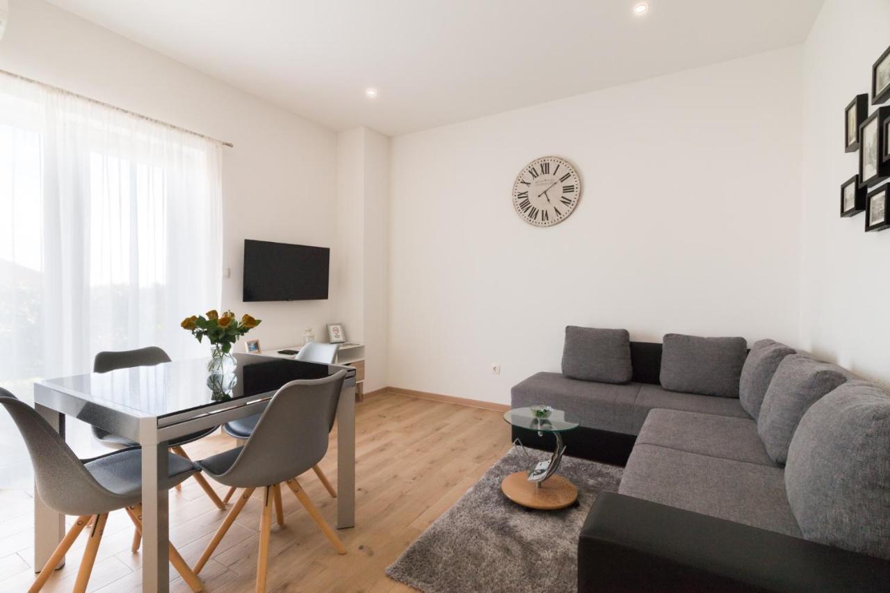 Apartment Lusani