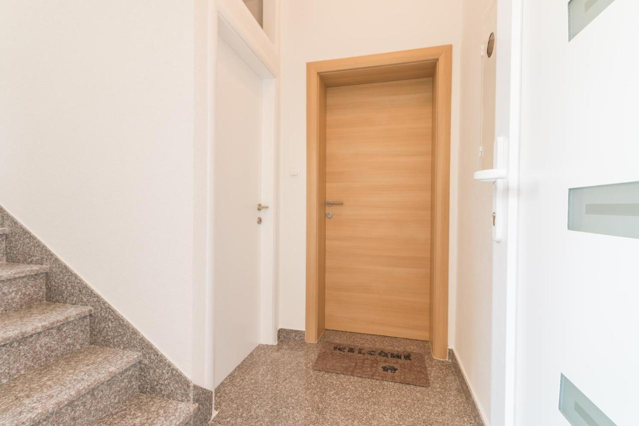 Apartment Lusani *