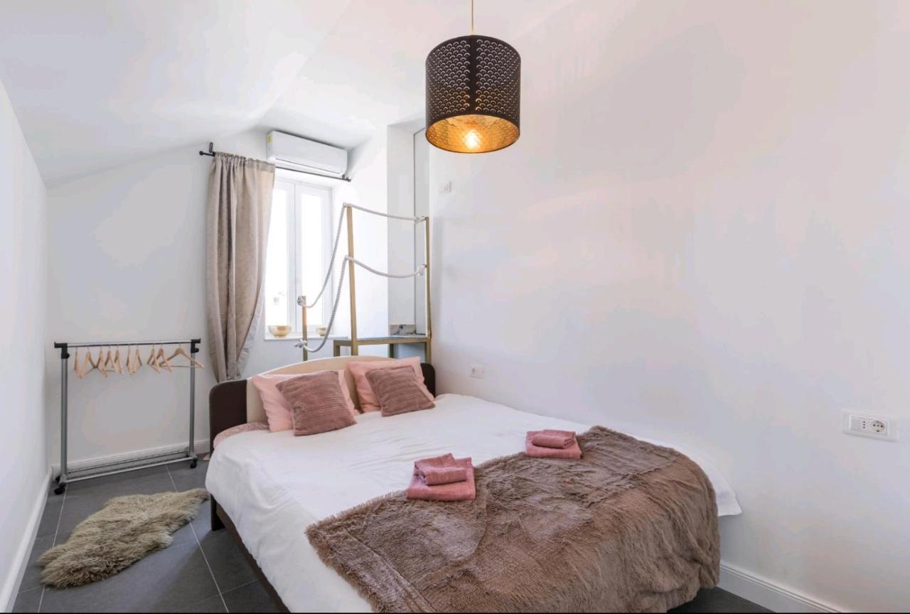 Just Like This - Cityapartment With Netflix *