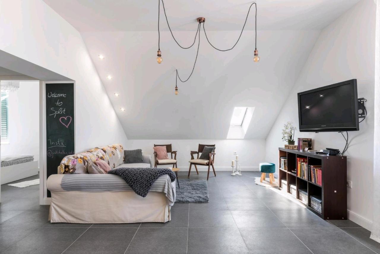 Just Like This - Cityapartment With Netflix Apartment Split