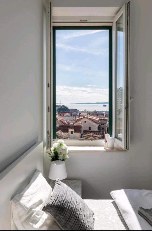 Just Like This - Cityapartment With Netflix Apartment Split