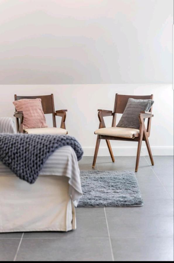 Just Like This - Cityapartment With Netflix Apartment Split