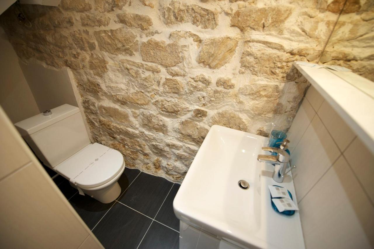 Awesome Stone House Gasthof