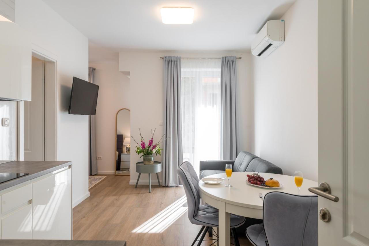 Capital And Guest house 4*