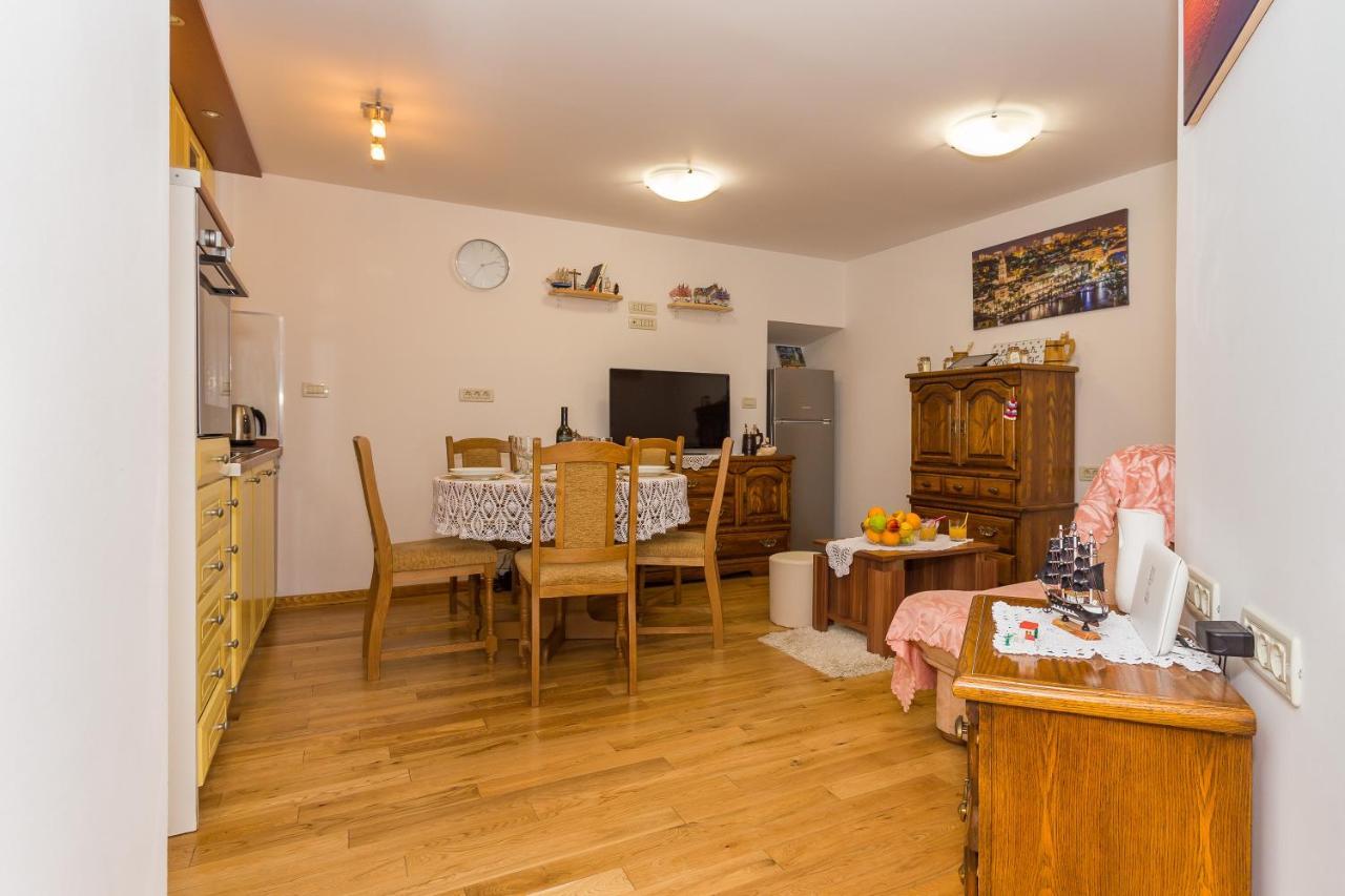 Hidden Gem In Diocletian Palace Old Town Center Apartman Split