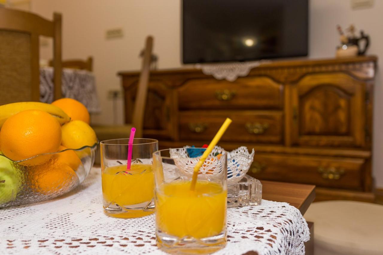 Hidden Gem In Diocletian Palace Old Town Center Apartman