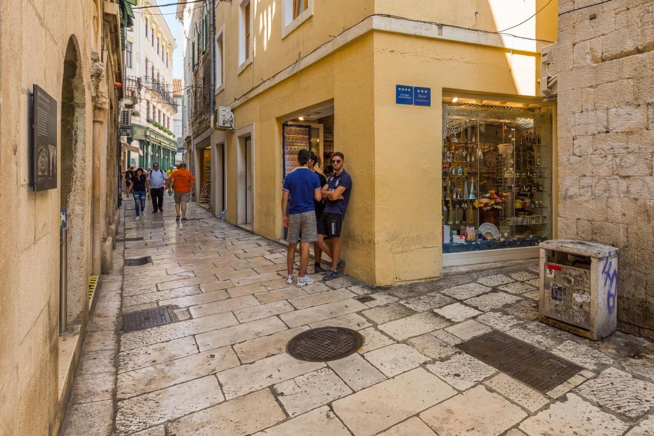 Hidden Gem In Diocletian Palace Old Town Center Apartman *