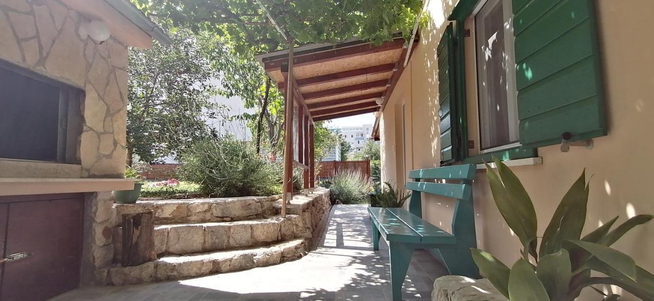 Apartman Taja, Cijela Kuca I Vrt Samo Za Vas