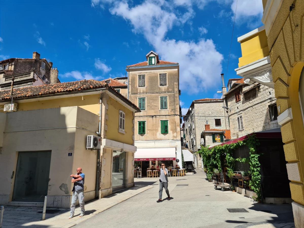 Fantattic Old Town
