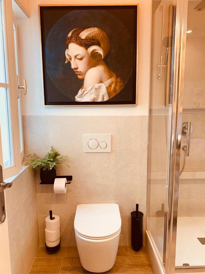 Luxury Palace No1 Apartment *