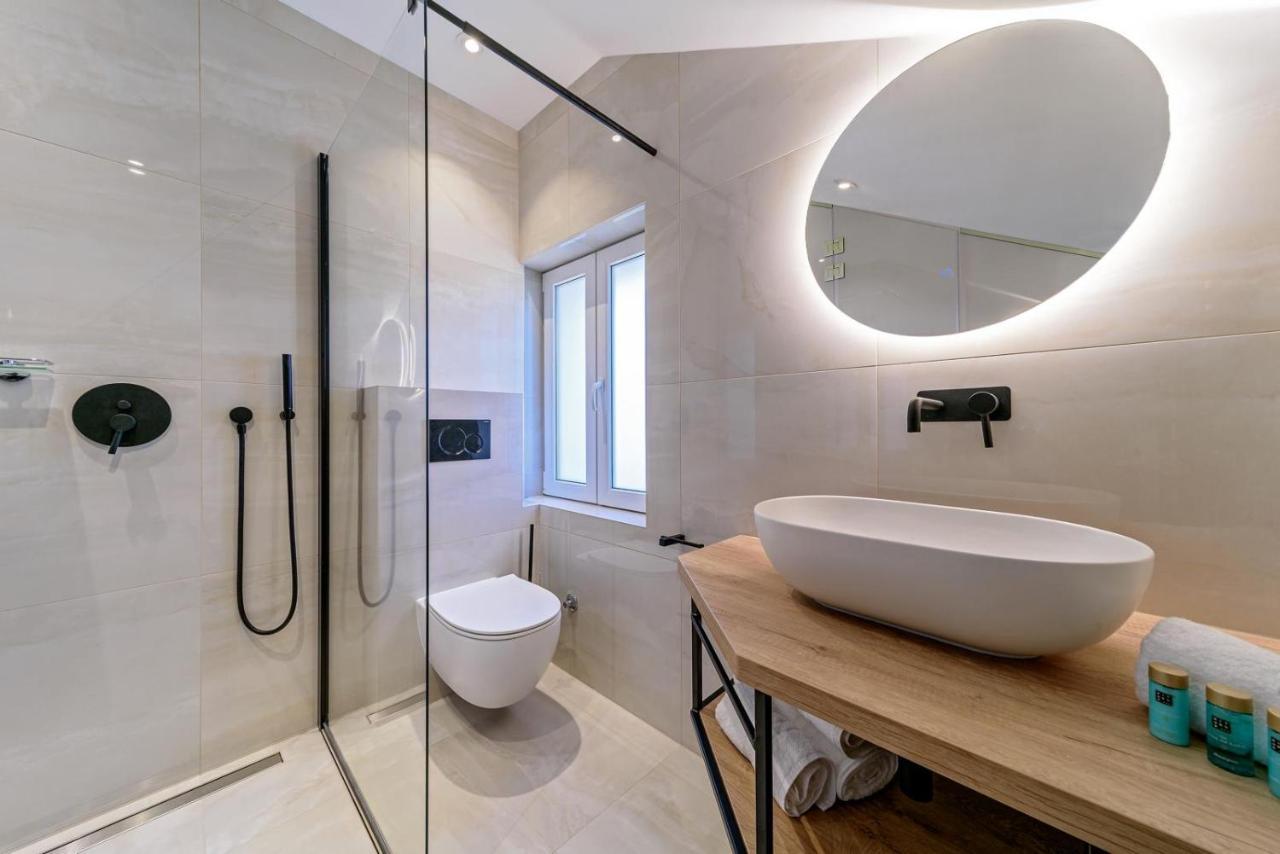 Gostinjska kuća Lumiere Luxury *