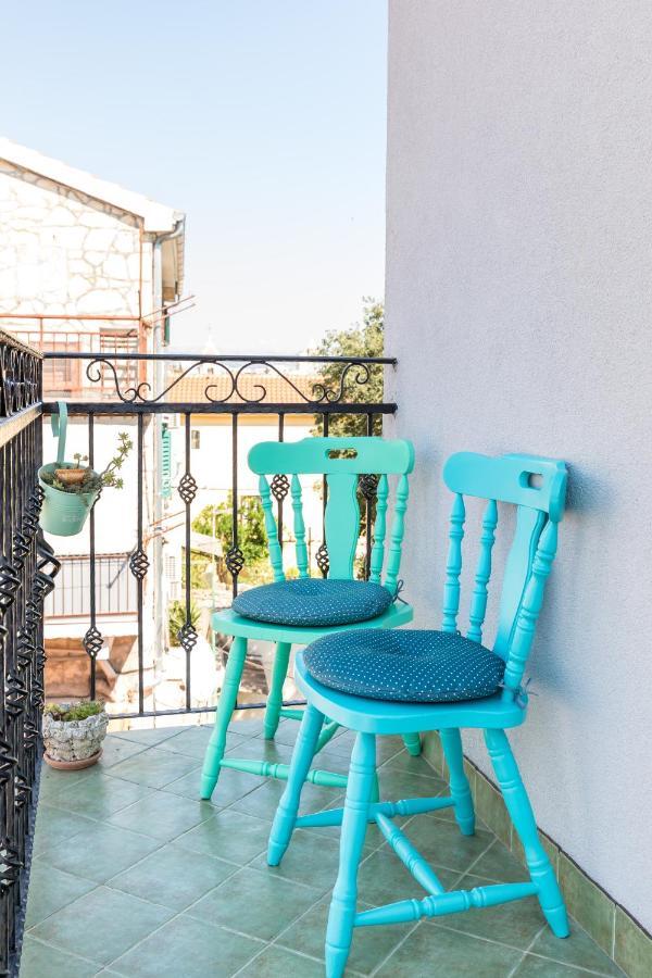 Blue Dreams In The Old Town With A Sea View Apartment