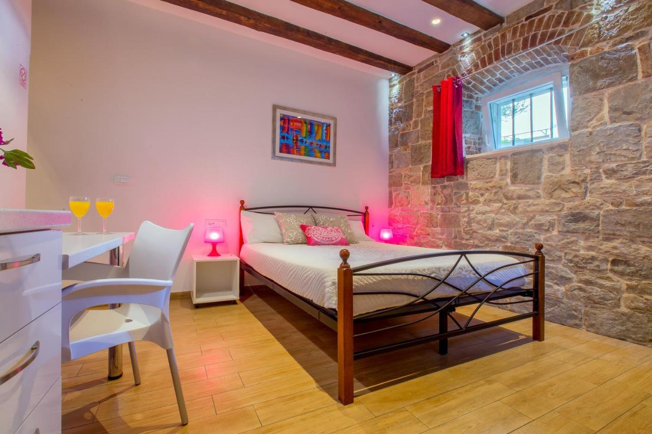 Summer Stone Pleasure Apartamento Split