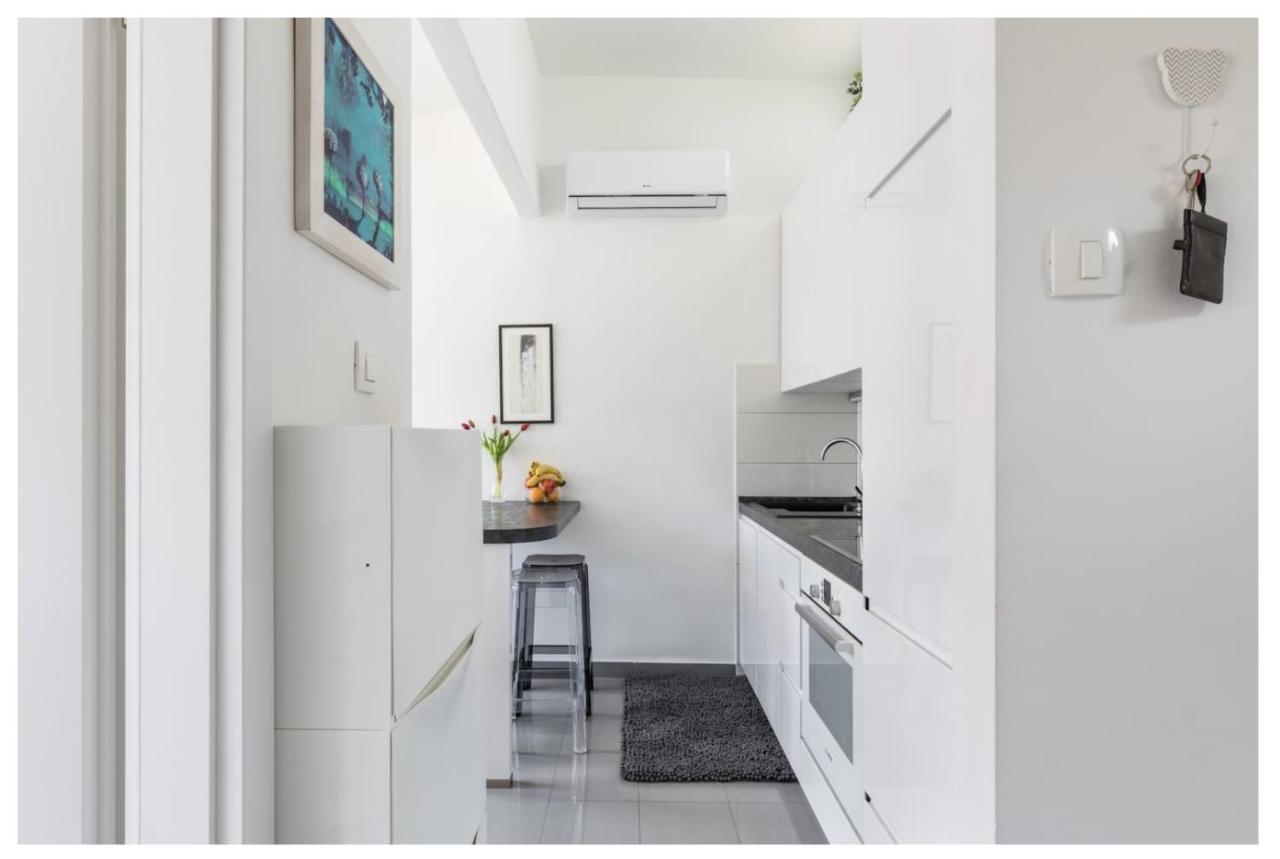 Banana Youth Apartman