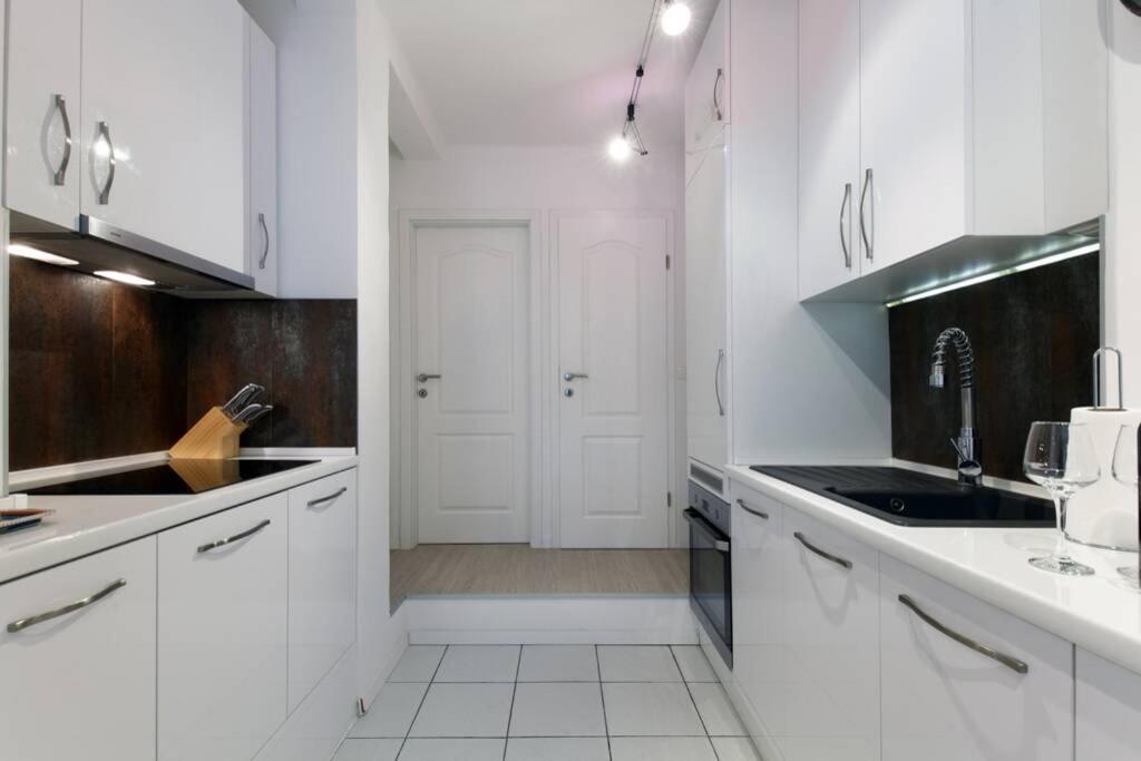 Apartment Joy4you Near And Center