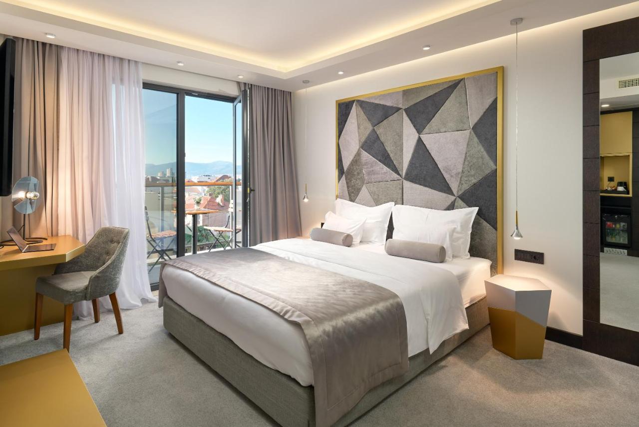 Time Boutique 4*