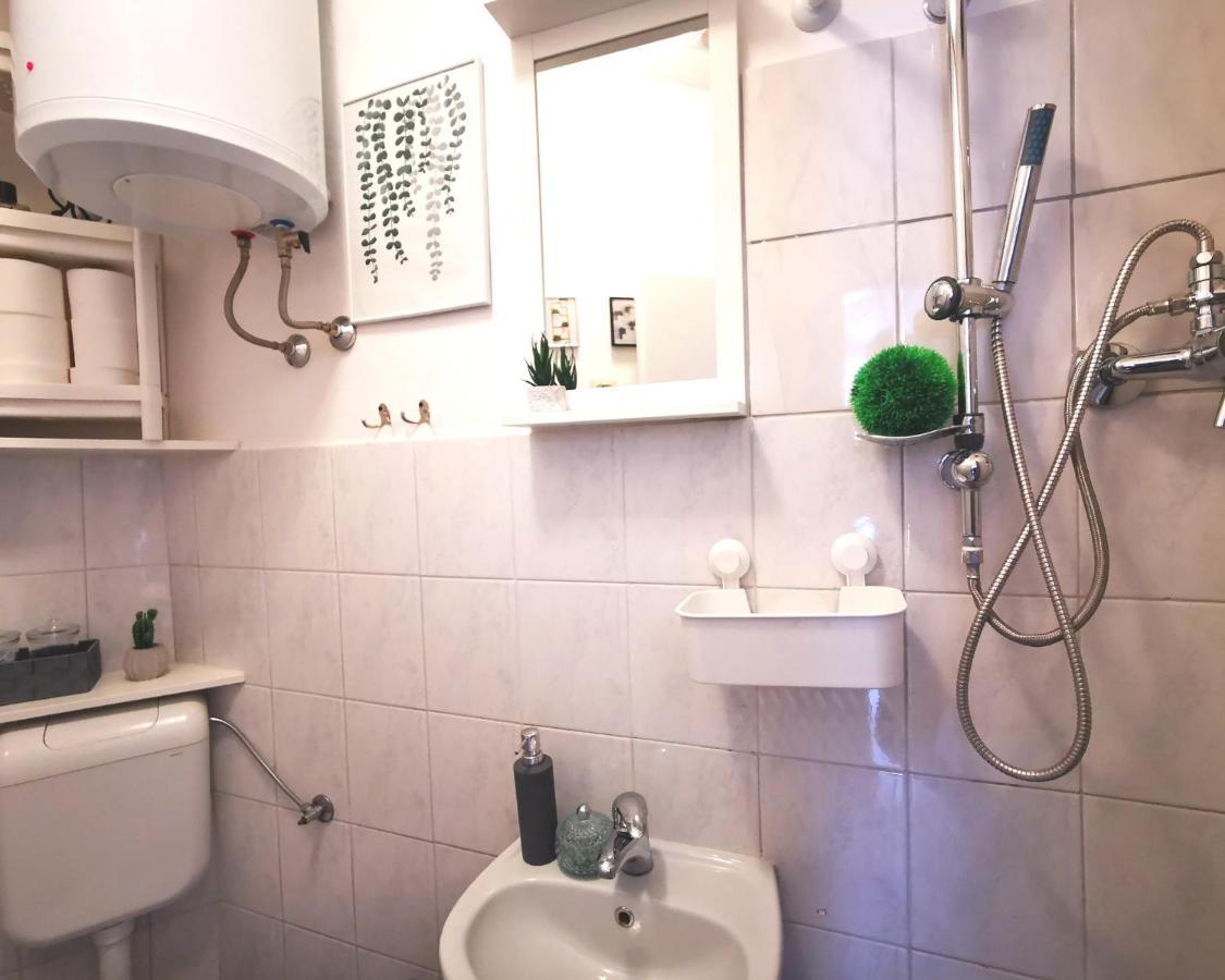 Roko In Apartman *