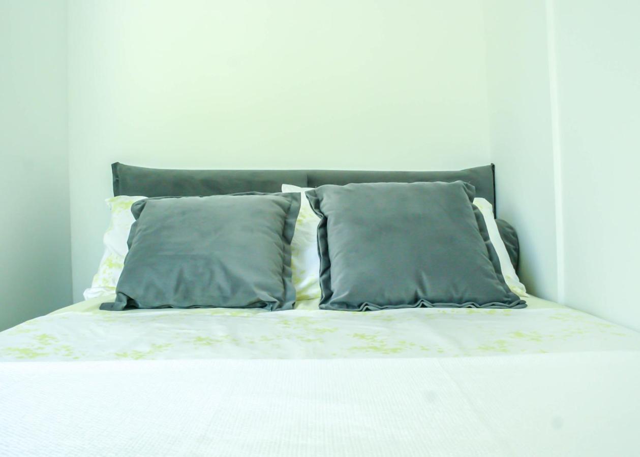 Blackpearl Apartment Split