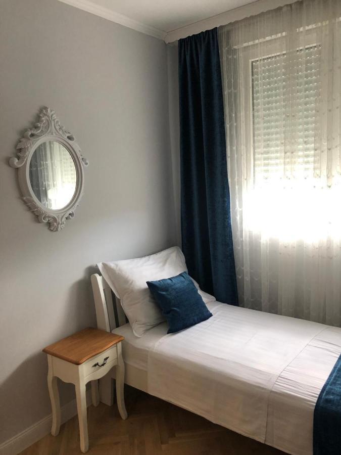 Apartment Sandra, With 2 Bathroom, Wi-fi, Private Parking *