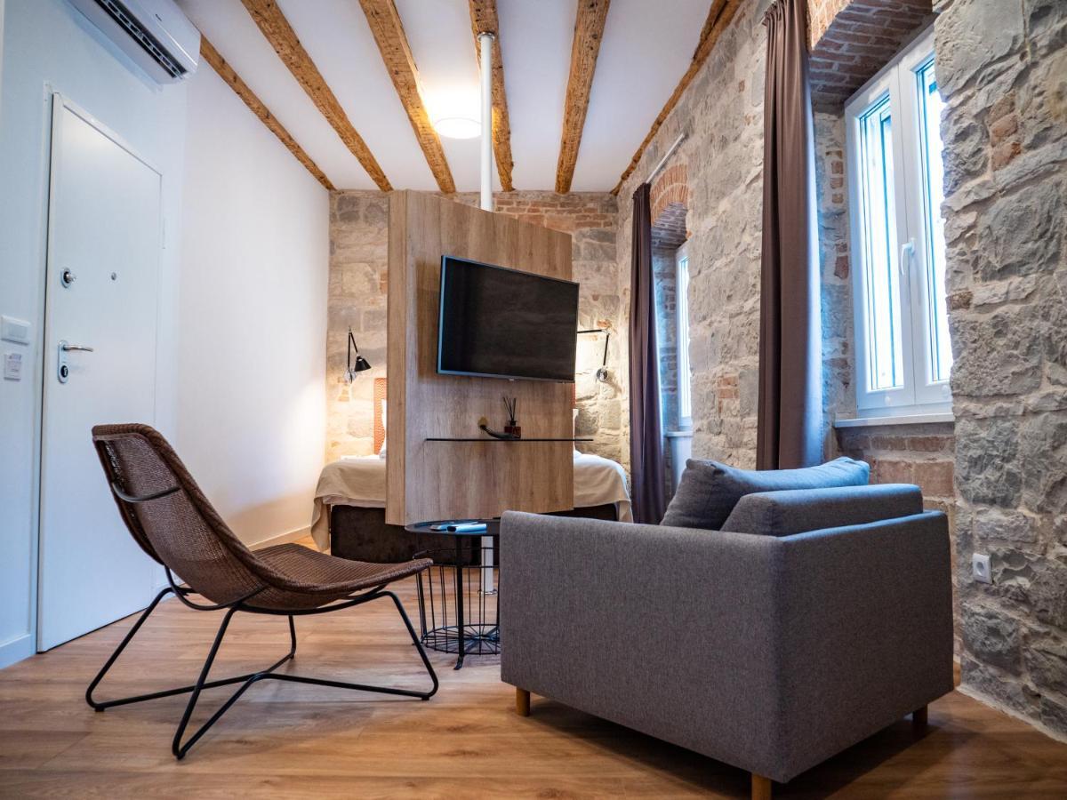 Emarkoni Apartment
