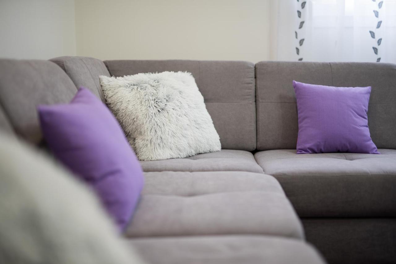 Too Sweet 1 Apartment