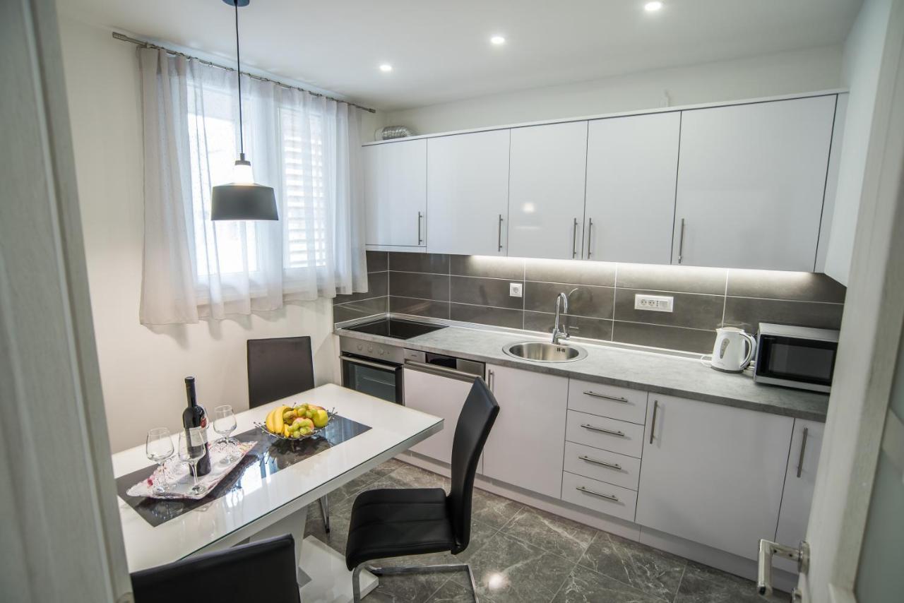 Too Sweet 1 Apartment *
