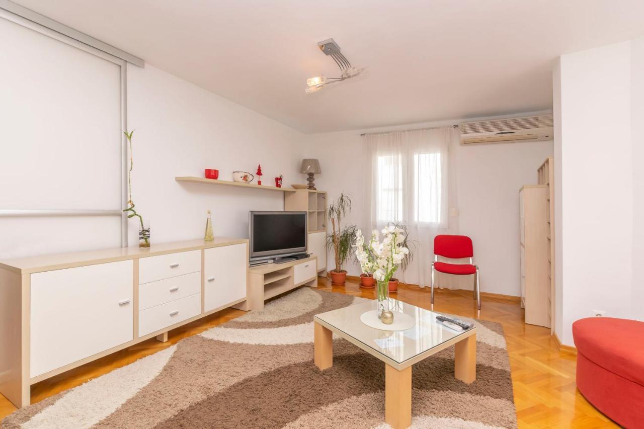 Apartment Ursus *