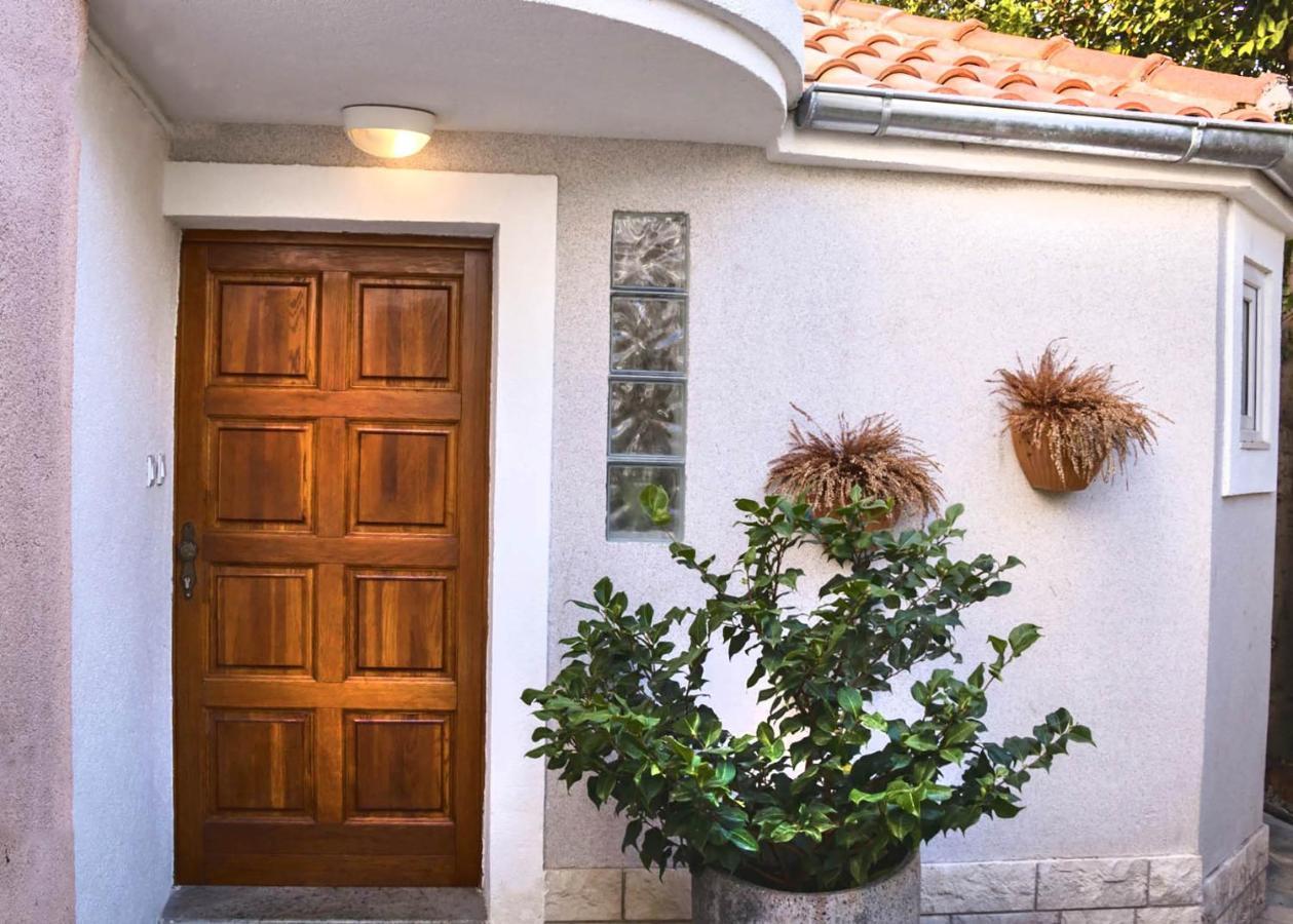 Luxury Jasmin Guest house