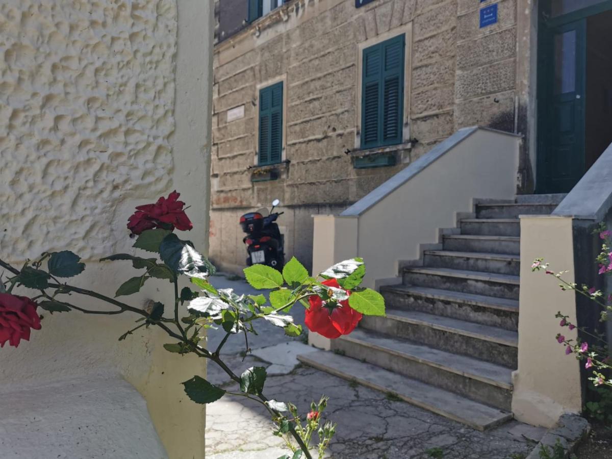 Deluxe Tramonto 4* Split