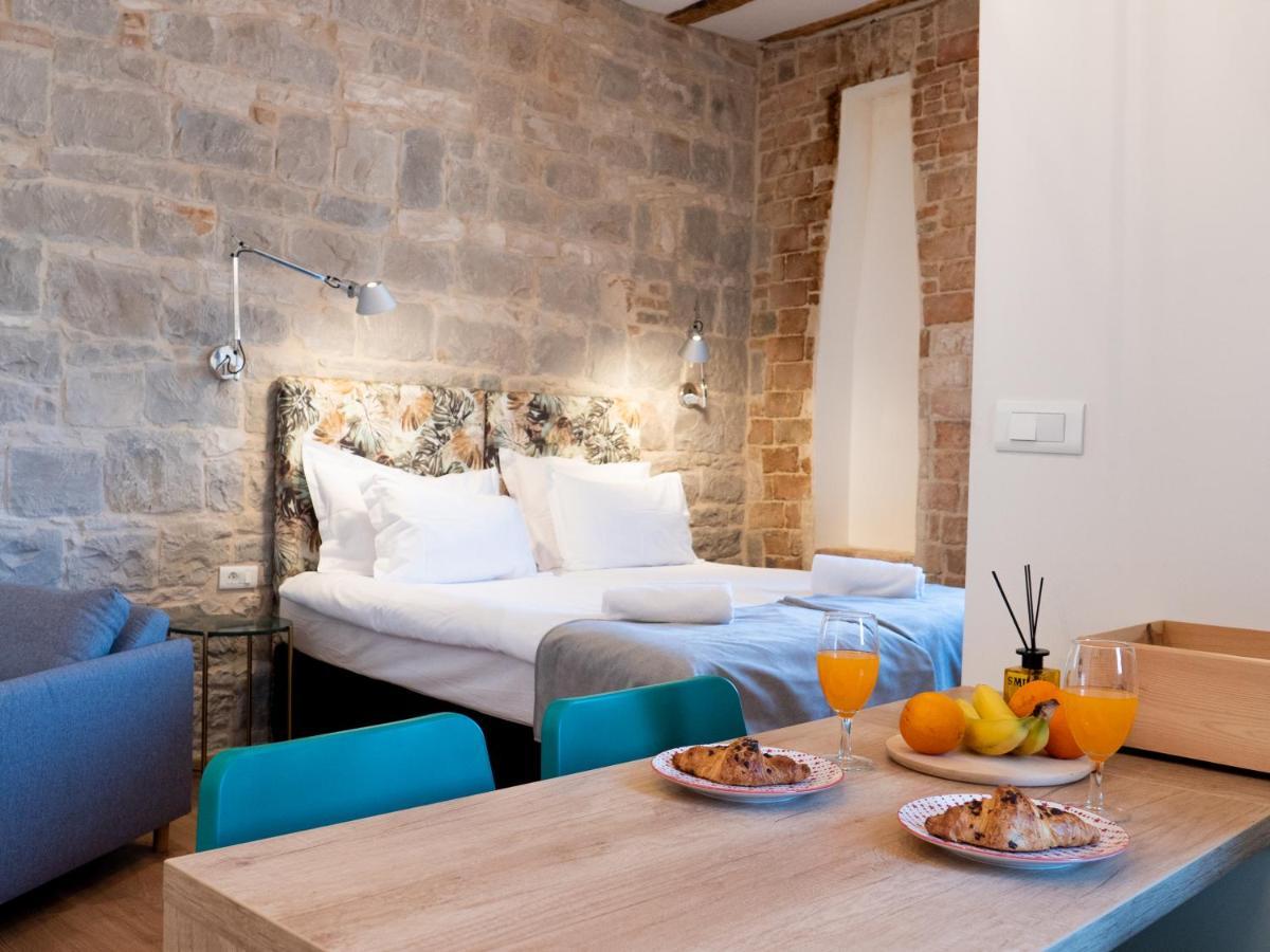Emarkoni Apartment *