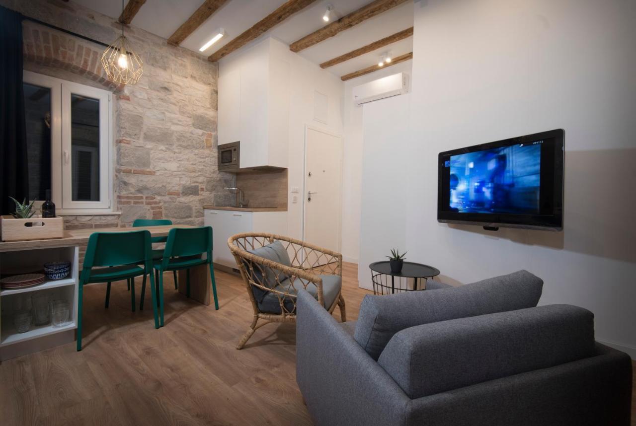 Apartment Emarkoni Split