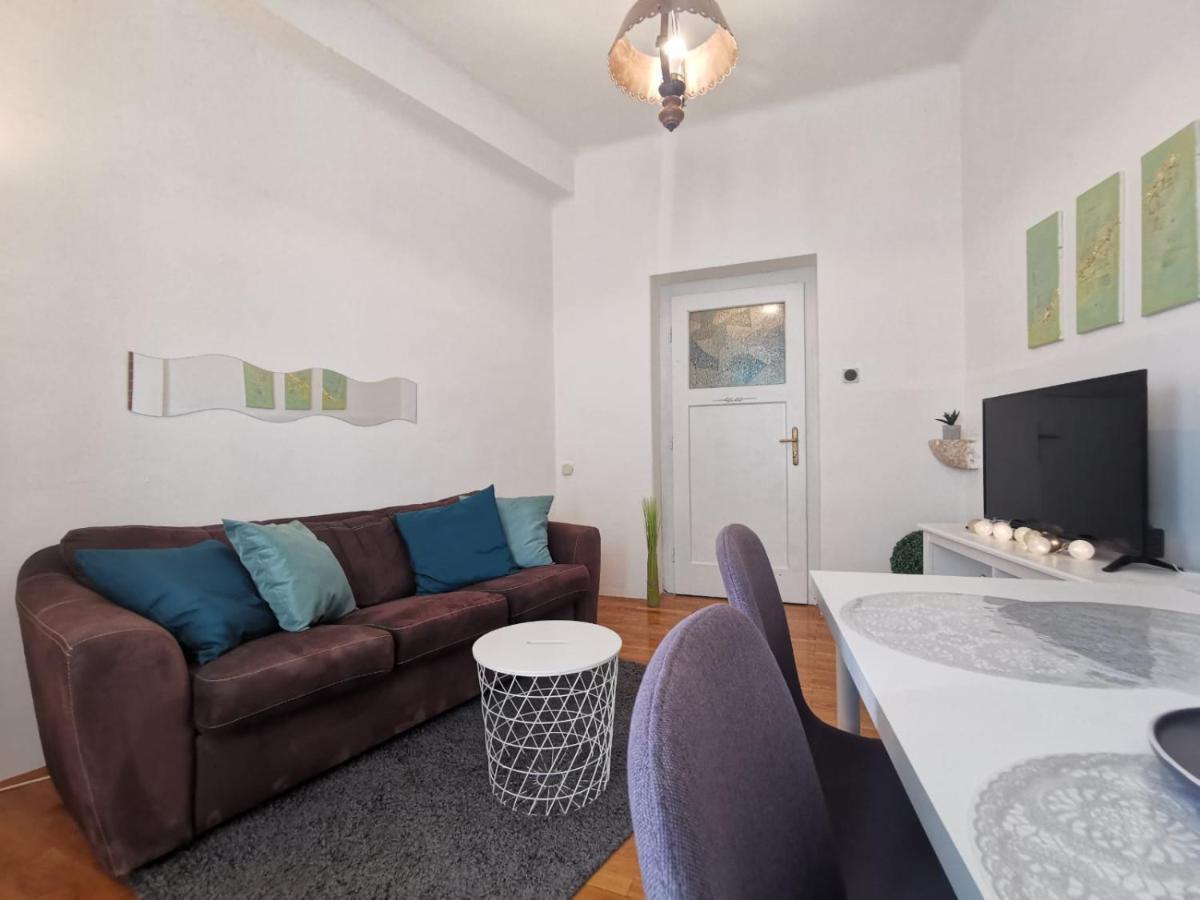 Apartment Bacvice In Split