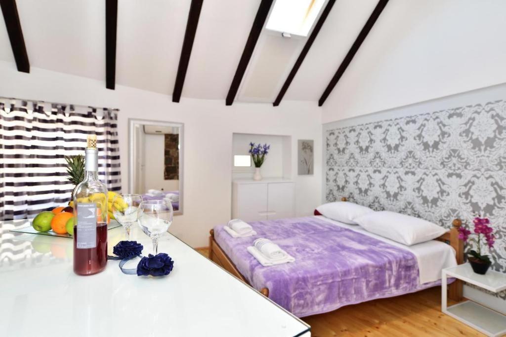 Apartamento Marigold Stone House *