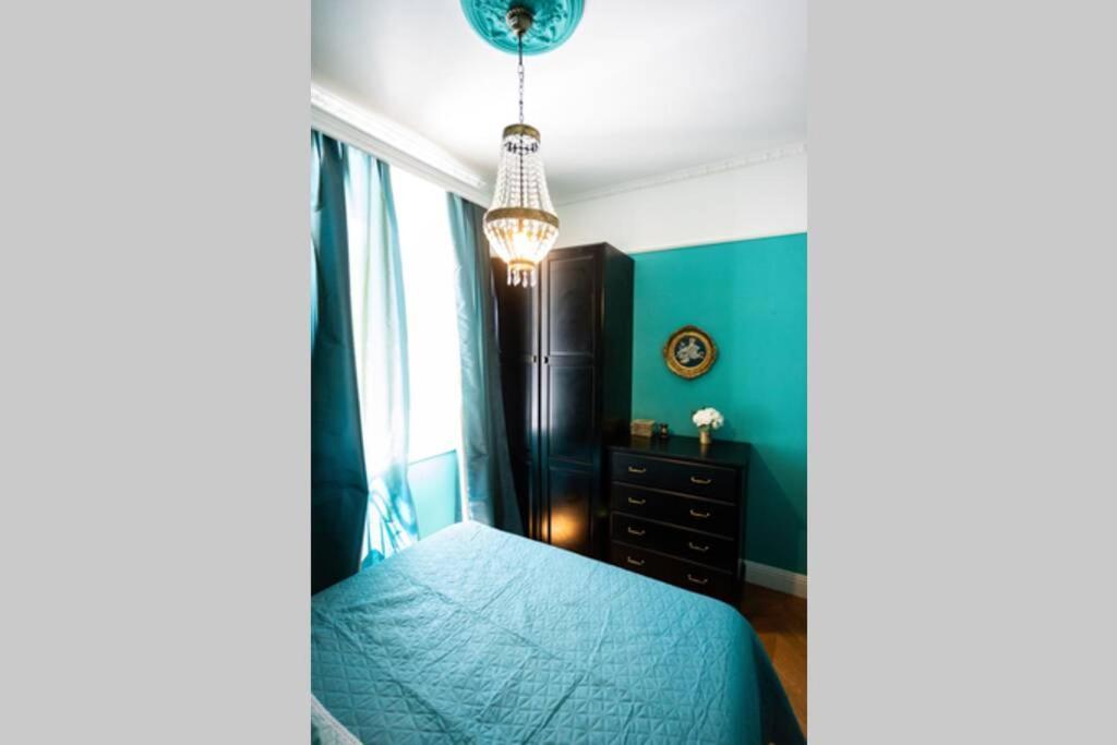 Apartment Luxurious Bella Lux In Center With Free Parking Included! Split
