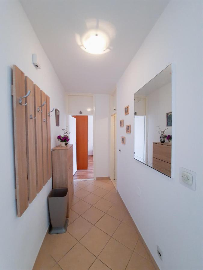 Lola Apartamento *