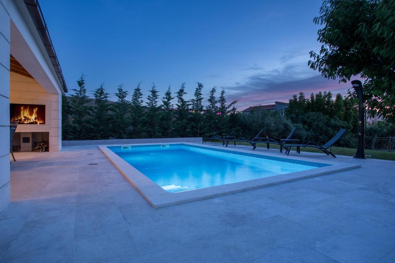 Fig Villa *