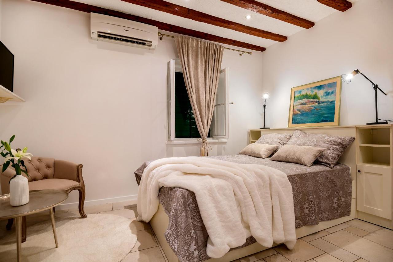 Apartamento Charming Old Town Pjaca