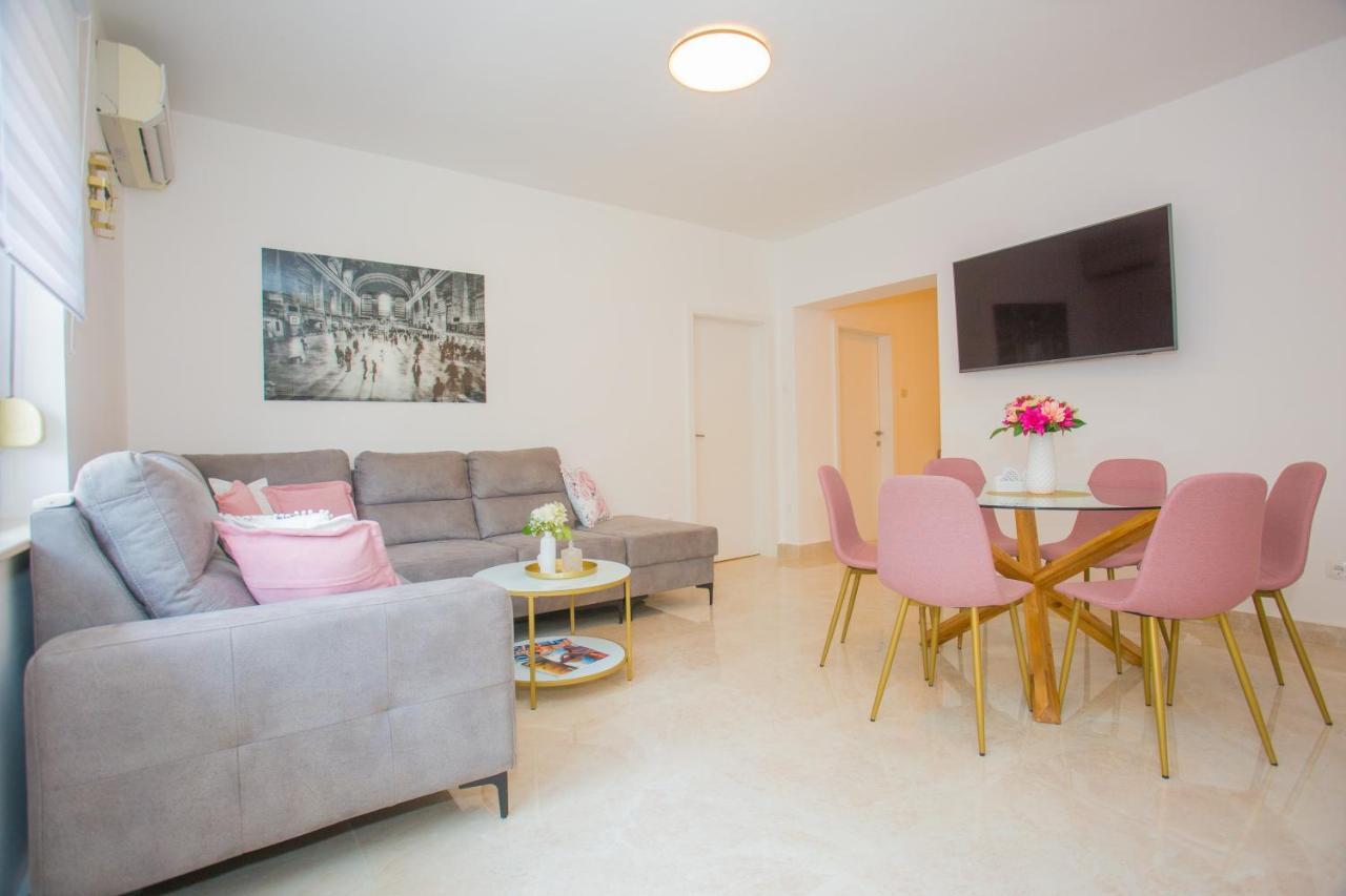 Gostinjska kuća Luxury Vibrass