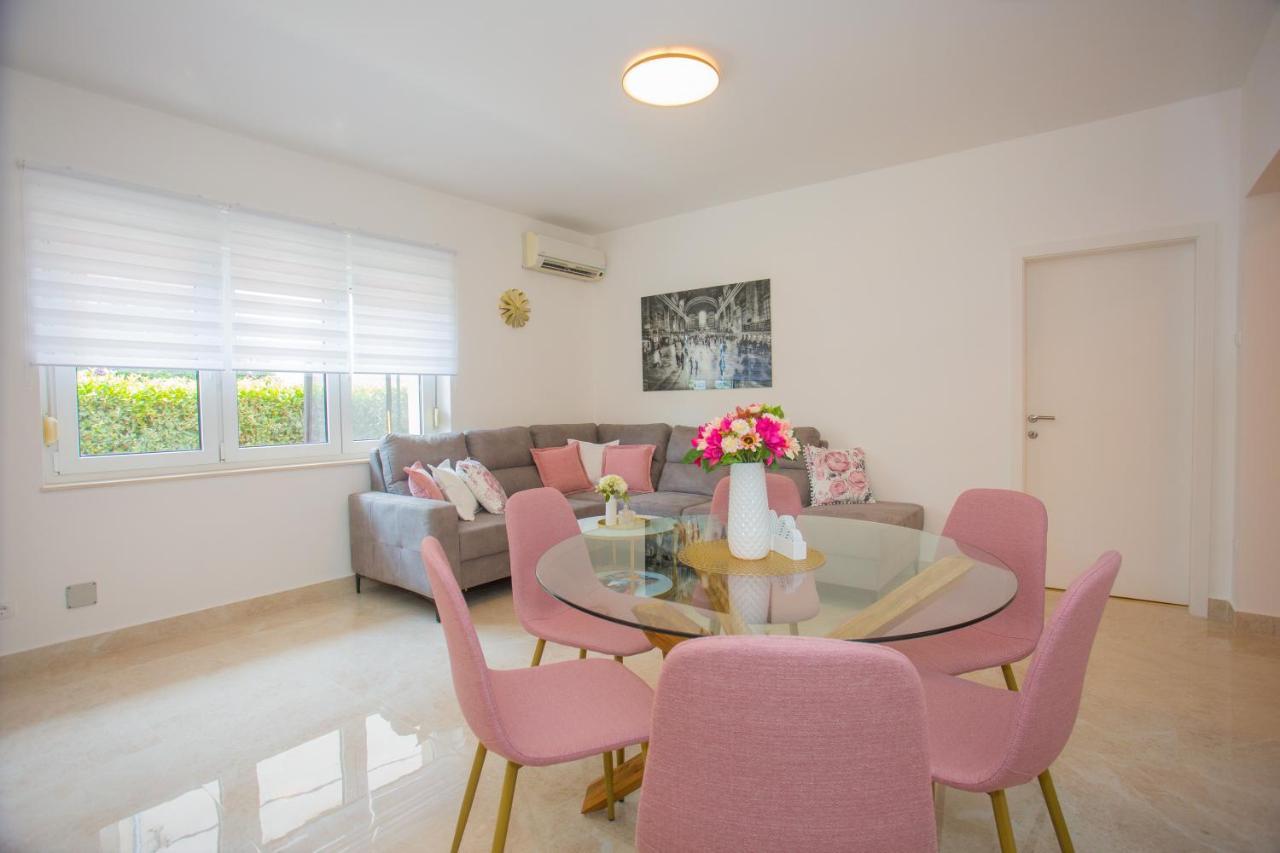 Luxury Vibrass Gostinjska kuća 3*