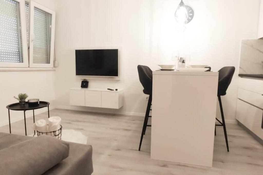 New! Apartment, View From Above