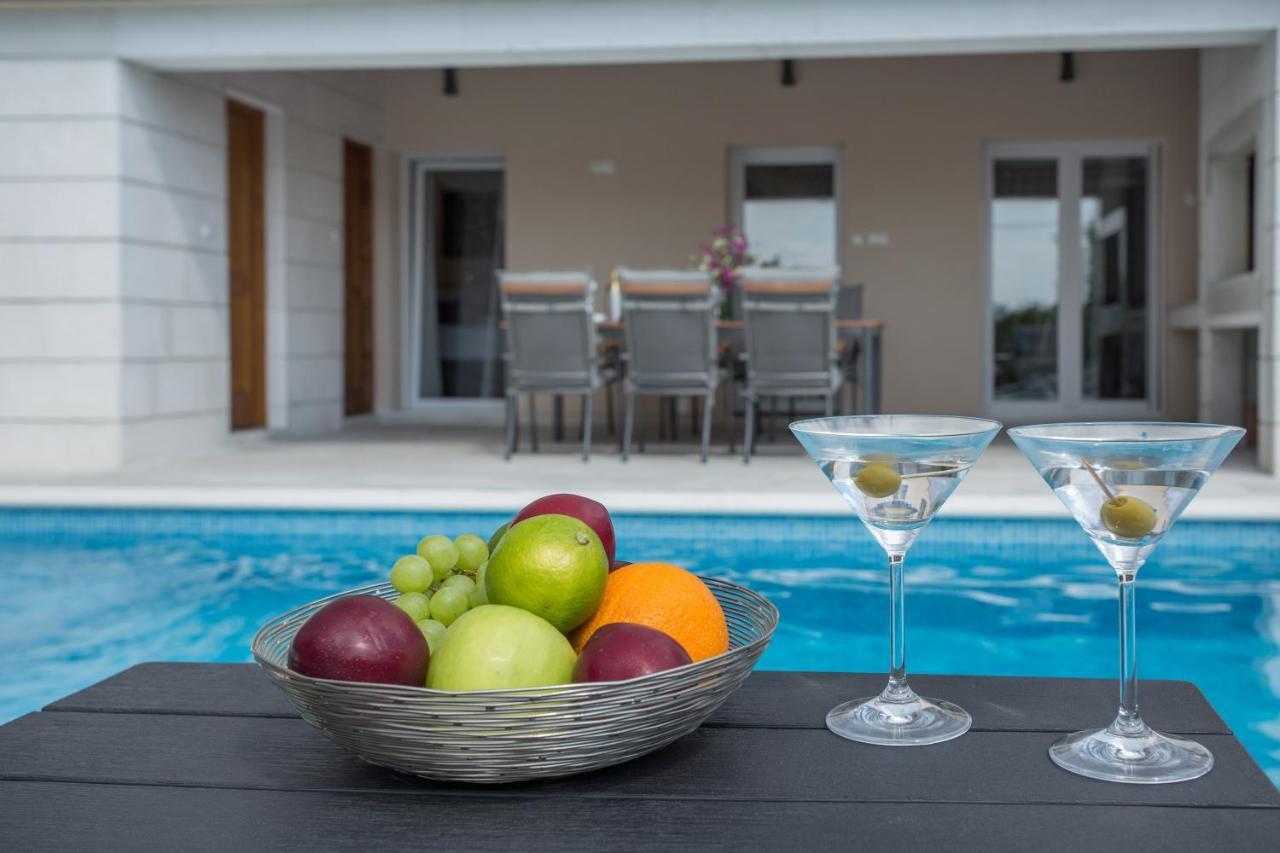 Fig Villa *