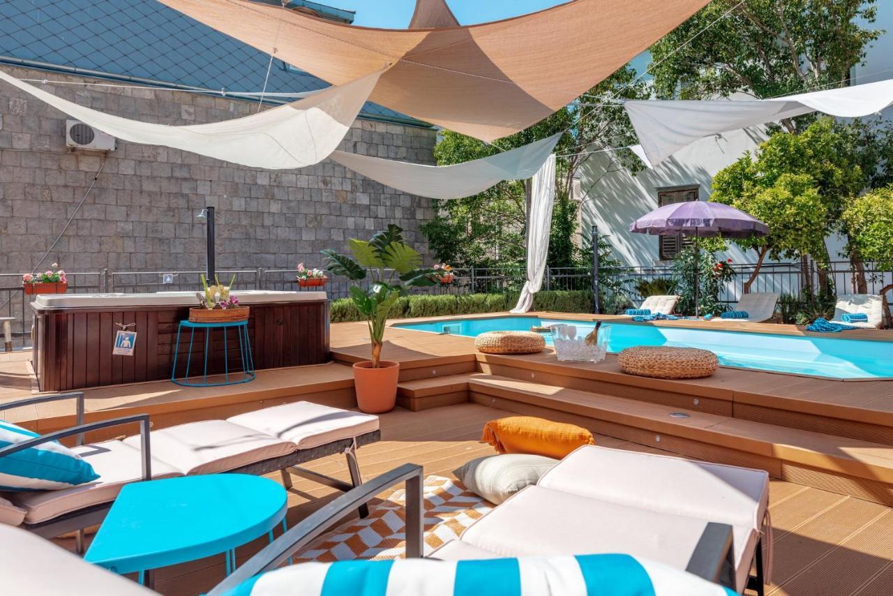 Bed & Breakfast Evala Luxury With Pool And Garden