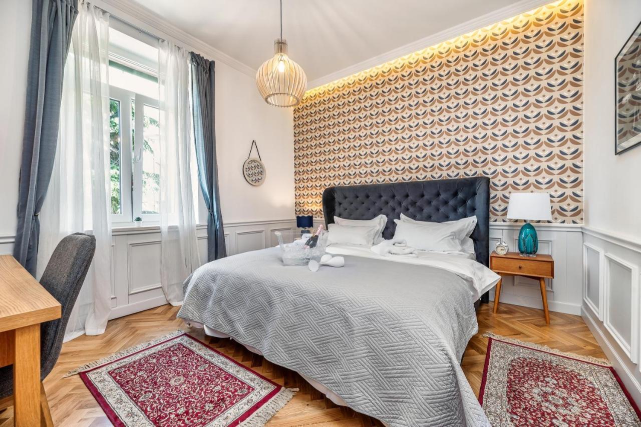 Bed & Breakfast Evala Luxury With Pool And Garden 4*