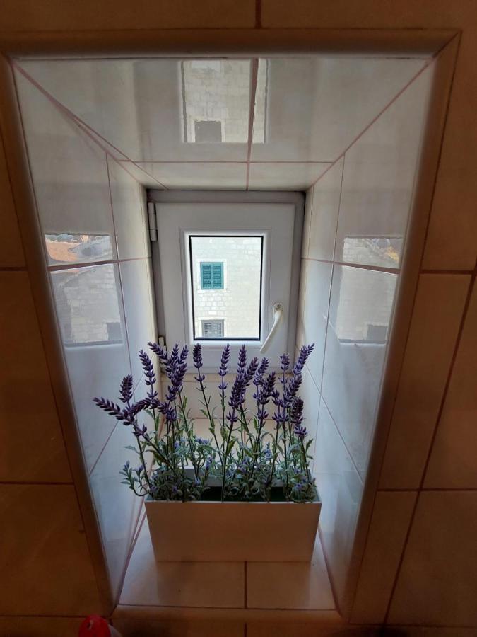 Apartment Shoofeet One Step Away From The Main Promenade *