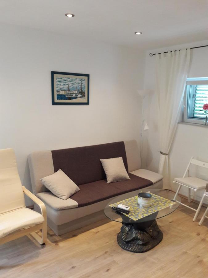Holiday home Smokvica *