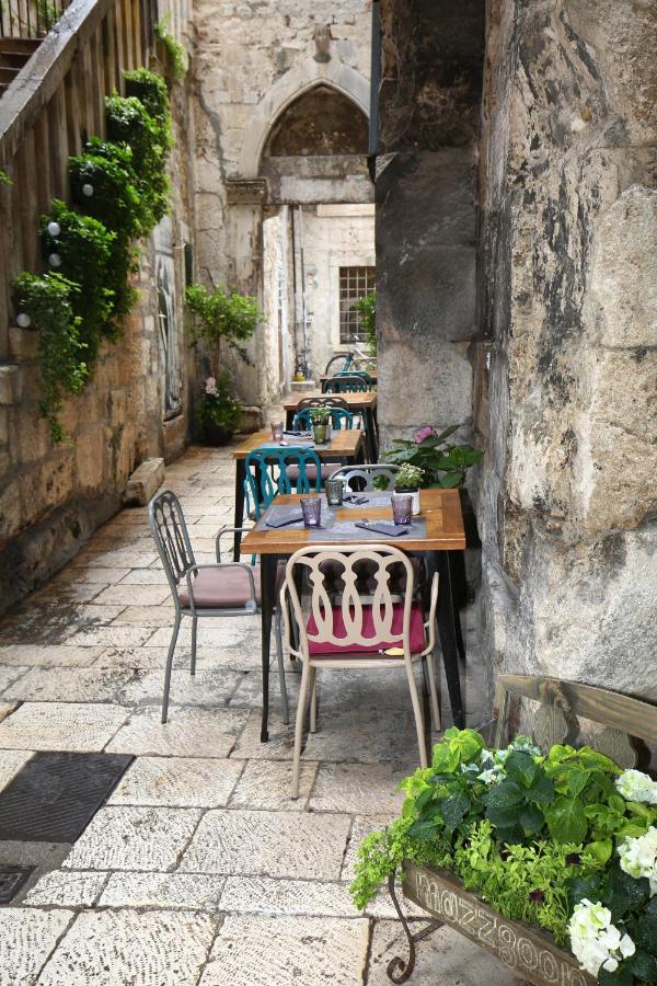 Luxury In Ancient City Apartamento *