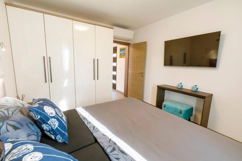 Casa de férias Luxury Stocia With Swimming Pool, Sauna And Jacuzzi In A Peaceful Location In