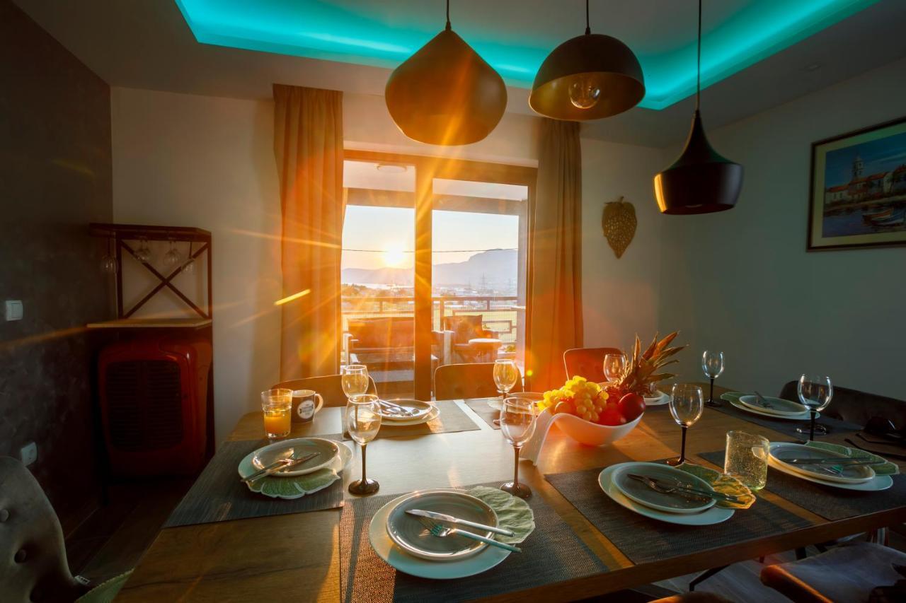 Luxury Stocia With Swimming Pool, Sauna And Jacuzzi In A Peaceful Location In * Split